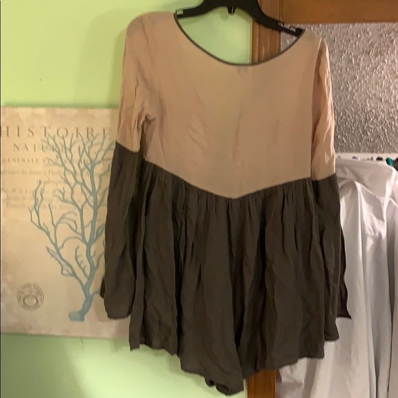 Romper - Picture 5 of 5